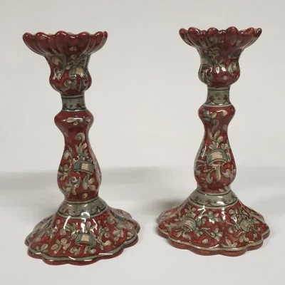 Candelieri a torciglione ghirlande rosso rubino cm 23